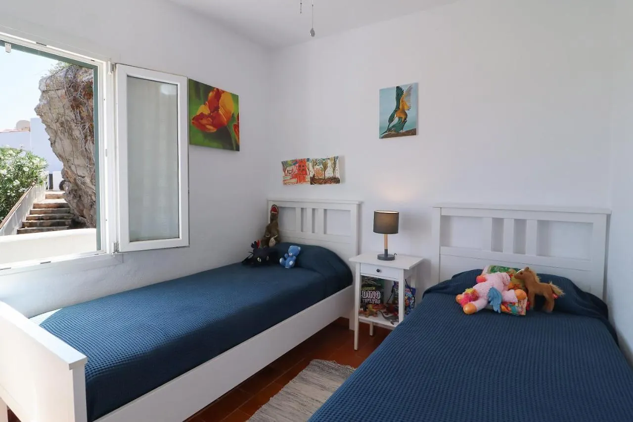 Belvedere, Family-Friendly, Nice, First-Line Apartment With Stunning Beach And Sea Views,Ac Ареналь-д'эн-Кастель Испания